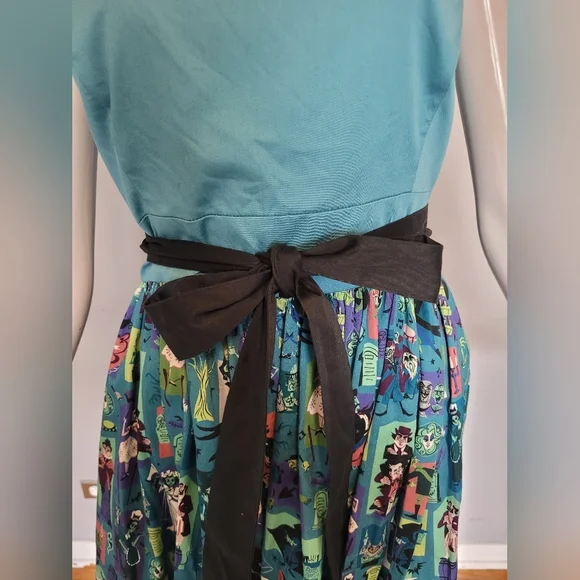 Disney Dress Shop Haunted Mansion Dress, VGUC, Size L